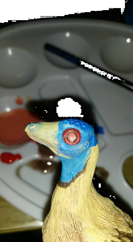 Detallando los ojos.