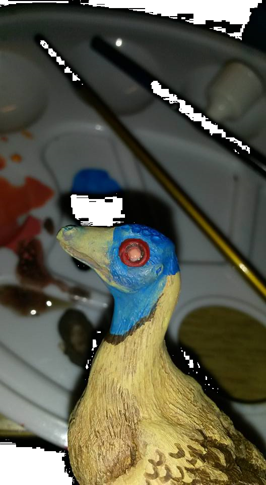 Detallando los ojos.