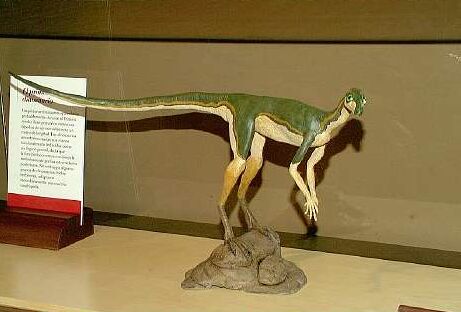 Dinosaurio primigenio